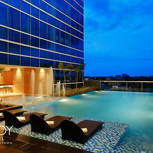 Savoy Hotel Mactan